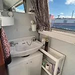 Hidden Gem Botel Invernisk
